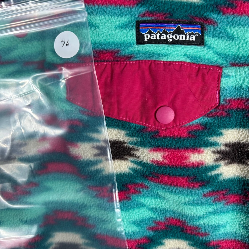 Patagonia Synchilla Fleece Pullover Women's Medium Southwestern Aztec Print Hike - Picture 8 of 8